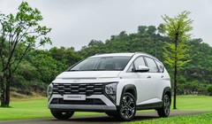 MPV rẻ nhất phân khúc ra mắt, giá từ 489 triệu đồng