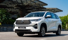 Xe Toyota nhập khẩu "gánh" doanh số xe lắp ráp trong nước: Nguyên nhân vì đâu?