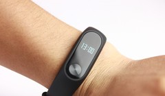 Vòng tay đeo thông minh Mi Band 2.