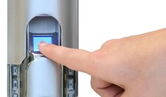 Khóa vân tay với nhiều tính năng vượt trội.