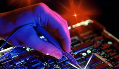 Số lượng công nhân tham gia ngành điện tử tăng rất nhanh.