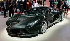 Ferrari LaFerrari Aperta
