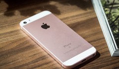Chưa có thông tin về bản nâng cấp của iPhone SE. Ảnh: MacWorld.
