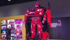 Dù thiết kế như một chiếc ôtô nhưng Antimon không được cấp giấy phép lưu hành trên đường.