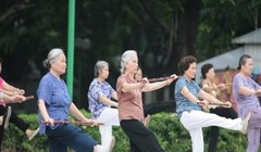 Bộ LĐ-TB&XH đề xuất tăng tuổi nghỉ hưu có lộ trình, và nhóm lao động- (Ảnh minh họa).