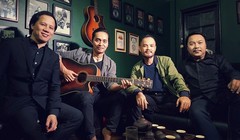 Trần Lập và những thành viên trong ban nhạc bức tường