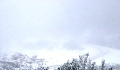 -8 độ C, tuyết phủ trắng miền Tây xứ Nghệ