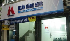 Đình chỉ chức vụ, khởi tố điều tra cựu Chủ tịch, cựu Tổng giám đốc MHB