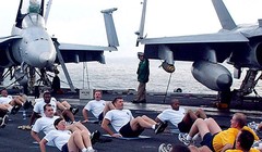 Một số thủy thủ phải uống thuốc giảm cân hoặc thậm chí hút mỡ để đảm bảo yêu cầu của lực lượng, theo Military.com - Ảnh: Hải quân Mỹ