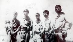 Nhóm trinh sát của Tiểu đoàn 8, Trung đoàn 64, ông Luân là người đầu tiên bên phải Ảnh: Khuất Quang Thụy