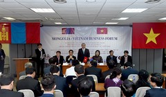 Thủ tướng Chính phủ Nguyễn Xuân Phúc dự Diễn đàn Doanh nghiệp Việt Nam – Mông Cổ.