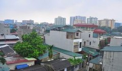 Khoảng 5.000 người dân sẽ phải di dời và hàng nghìn nhà dân sẽ phải phá hủy nếu Khu công viên hồ điều hòa tại A1/CXKV được triển khai. Ảnh - Báo Lao động