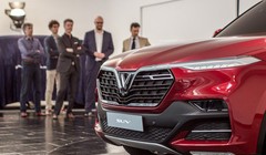 Vingroup chấp nhận rủi ro vì Vinfast. (Ảnh: VIC)