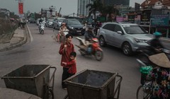 Bỏ Tết Ta, nhập Tết Tây dưới góc nhìn của những nhà kinh tế