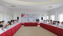 Toàn cảnh Toạ đàm “Nhà báo khai thác thông tin trong bối cảnh chuyển đổi số”