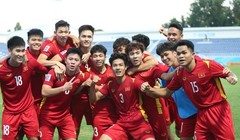 HLV Gong Oh-kyun và Nguyễn Văn Trường, Nguyễn Thanh Nhân, Quan Văn Chuẩn, Khuất Văn Khang đã bước ra ánh sáng thể hiện khá tốt năng lực, trình độ và để lại ấn tượng sâu sắc.. Ảnh Techz