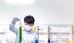 Bên trong phòng nghiên cứu, điều chế tại Detox Blanc