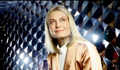 Chân dung em gái tài năng của Elon Musk