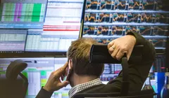 Khối ngoại mua ròng 29.300 tỉ đồng trong năm 2022