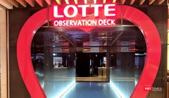 Cổng vào Đài quan sát Lotte