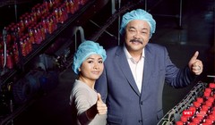 Cha con doanh nhân Trần Quí Thanh, Trần Uyên Phương gầy dựng và điều hành tập đoàn Tân Hiệp Phát 