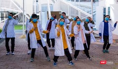 Video “Vũ điệu rửa tay” của nhóm LYRICÍST khiến cho những ngày cách ly toàn xã hội trở nên có ý nghĩa hơn (Ảnh: NVCC) 