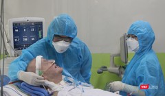 Bệnh nhân 91 đang hồi phục thần kỳ, tri giác tỉnh táo hoàn toàn (Ảnh: BVCR) 