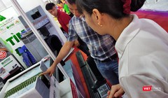 Triển lãm Quốc tế Vietbuild 2020 đang diễn ra với chủ đề “Xây dựng - Vật liệu xây dựng - Bất động sản & trang trí nội ngoại thất” (Ảnh: Hòa Bình) 