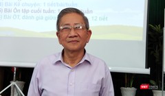 GS Nguyễn Minh Thuyết có buổi trao đổi với 220 giáo viên đến từ nhiều trường tại TP.HCM về bộ sách Cánh diều (Ảnh: Hòa Bình) 