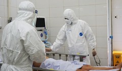 Rất cần phát hiện sớm bệnh nhân COVID-19 giúp bệnh viện an toàn, không trở thành “ổ dịch” (Ảnh: BYT) 