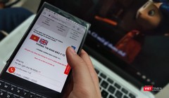 Khai báo y tế điện tử dữ liệu liên thông với hệ thống khai báo y tế quốc gia do Bộ Y tế triển khai là yếu tố then chốt trong công cuộc chuyển đổi số, hỗ trợ đẩy lùi dịch bệnh COVID-19. Ảnh: Hoà Bình