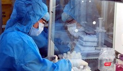 Xét nghiệm khẩn cấp cho cư dân trong chùm siêu lây nhiễm liên quan đến Hội thánh truyền đạo Phục hưng - Ảnh: HCDC