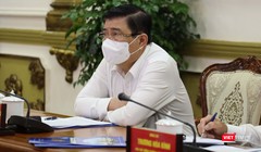 Chủ tịch UBND TP.HCM Nguyễn Thành Phong chỉ đạo cán bộ không tiếp khách tại công sở, trừ trường hợp có thư mời đích danh. Ảnh: TTBC