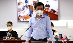 Phó Giám đốc Trung tâm Kiểm soát bệnh tật TP.HCM Nguyễn Hồng Tâm cho hay, hiện tại, biến chủng mới Omicron vẫn chưa xuất hiện tại Việt Nam. Ảnh: Huyền Mai