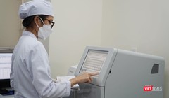 Dừng thanh toán theo chế độ BHYT cho các xét nghiệm sẽ ảnh hưởng nghiêm trọng đến tính mạng người bệnh và quyền lợi tài chính của bệnh nhân (Ảnh: BV Chợ Rẫy) 