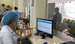 Kết hợp tăng cường kiểm dịch cửa khẩu, đề phòng lây Lan đậu mùa khỉ, đồng thời đẩy mạnh các biện pháp phòng chống, ứng phó với dịch bệnh