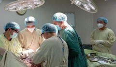 Bình Dương cần tuyển dụng 800 nhân viên y tế, Đồng Nai cần thêm 300 người nữa. Ảnh: Báo Sức khỏe đời sống