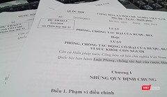 Dự thảo Luật phòng, chống tác hại của rượu, bia đã qua nhiều lần chỉnh sửa nhưng vẫn còn nhiều điểm cần xin ý kiến của Quốc hội