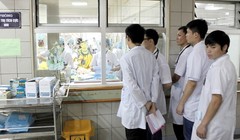 Sinh viên y khoa thực tập tại các bệnh viện