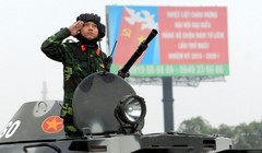 Cận cảnh “taxi bọc thép” tham gia bảo vệ Đại hội Đảng