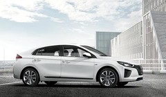Video: Mãn nhãn với xe “3 trong 1” Hyundai Ioniq