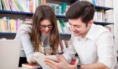 Để an toàn hơn khi sử dụng Wi-Fi quán cà phê