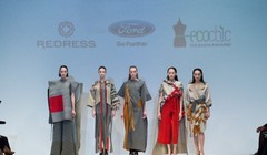 Được tổ chức vào 15/1, sự kiện tụ hội top 10 của giải thưởng Thiết kế Xanh – Phong cách - The EcoChic Design Award 2015/16 với thử thách tạo nên các trang phục cao cấp từ loại vải bến vững được dùng để bọc ghế ngồi của xe Ford.