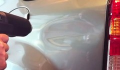 Video: Xem người Nhật sửa vết móp ôtô bằng máy sấy