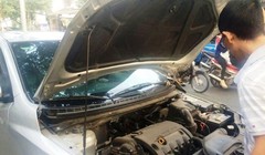 Xăng RON 95 "bẩn" hạ gục nhiều ôtô