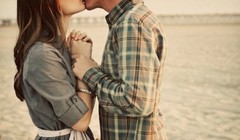 Bộ tranh “Vì sao mình yêu anh ấy” đốn tim dân mạng