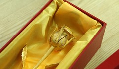 Những món quà Valentine sang chảnh dành cho ‘con nhà giàu’