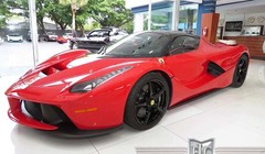 Cận cảnh siêu xe Ferrari LaFerrari cũ giá 104,8 tỷ đồng