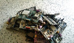 Video: Mách bạn cách chiết xuất vàng từ linh kiện máy tính cũ