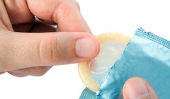 Video: Bao cao su và ti giả có thể gây ung thư